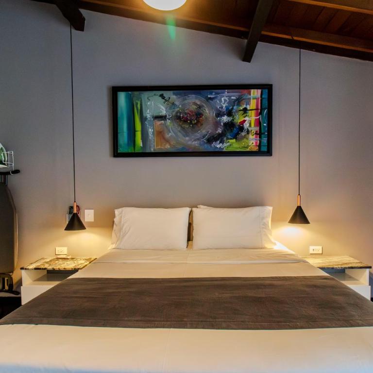 Viktory Boutique Hotel - Apartamento de 2 dormitorios con terraza y bañera de hidromasaje - 13