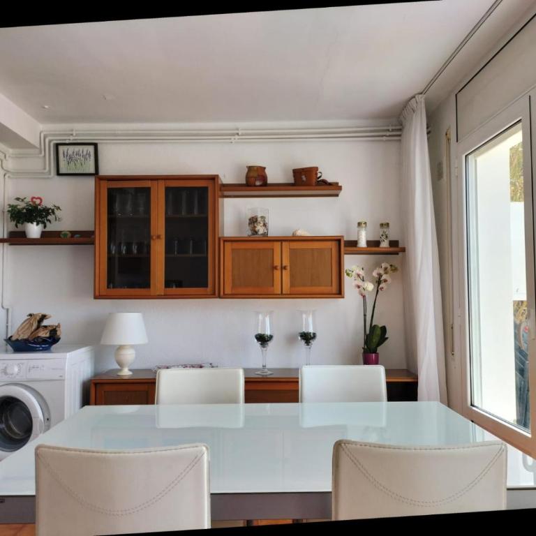 3- Cala Margarida 1 - Apartamento de 2 dormitorios con balcón y vistas al mar - 6