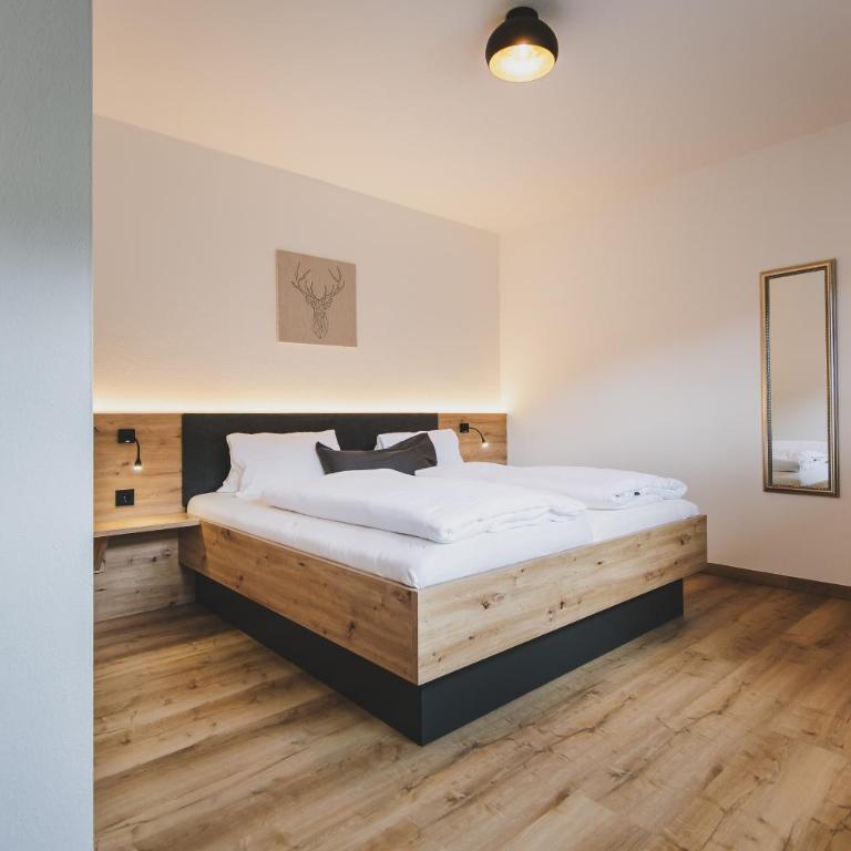 Apartpension Oberhauser - Apartment mit 3 Schlafzimmern und Balkon - 3