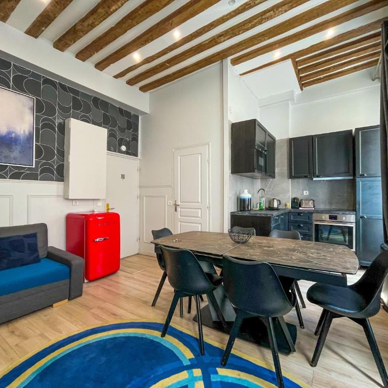 UrbanFlat 44 - Apartment in center of Paris - Appartement - 5