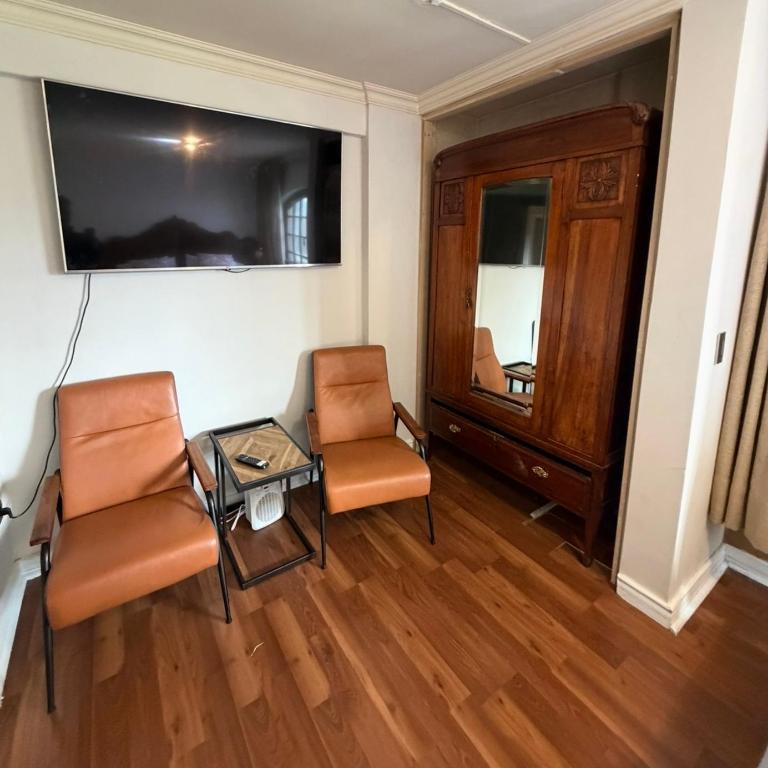 Aragonés departamentos - Classic Quadruple Room - 12