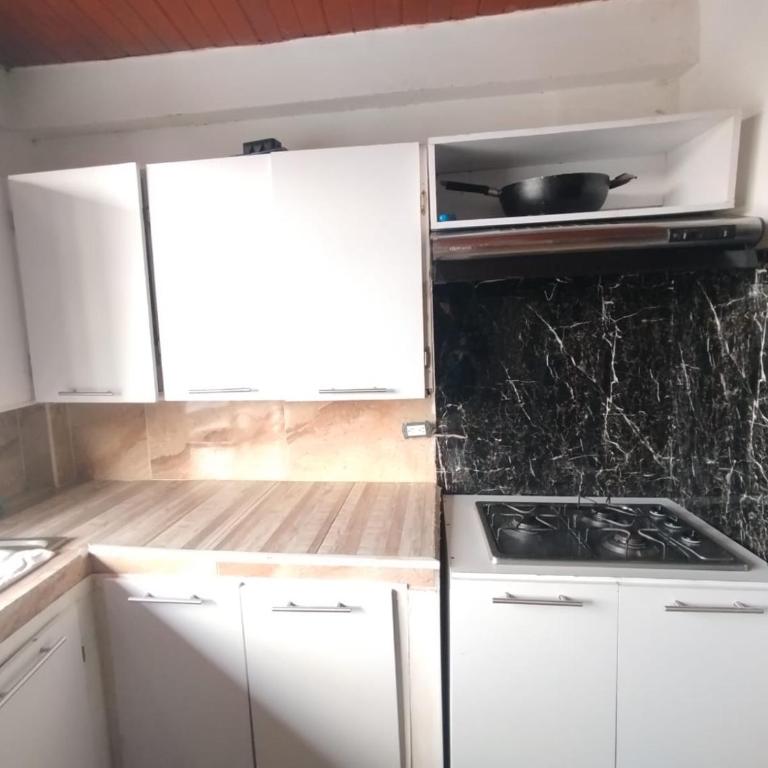 Aparta-estudio Full Completo! - One-Bedroom Apartment - 5