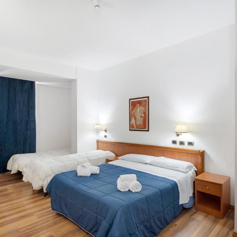 Bed and Breakfast H Pompeii Ruiins - Camera Queen Standard - 1