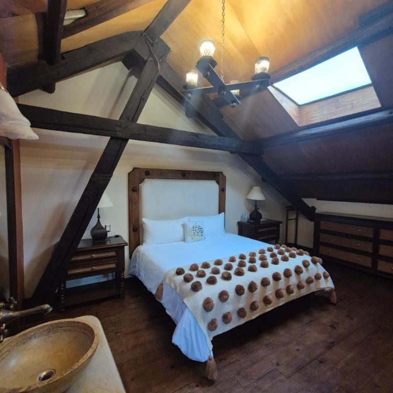 Casa de los Arcángeles - Deluxe Suite with Spa Bath - 3