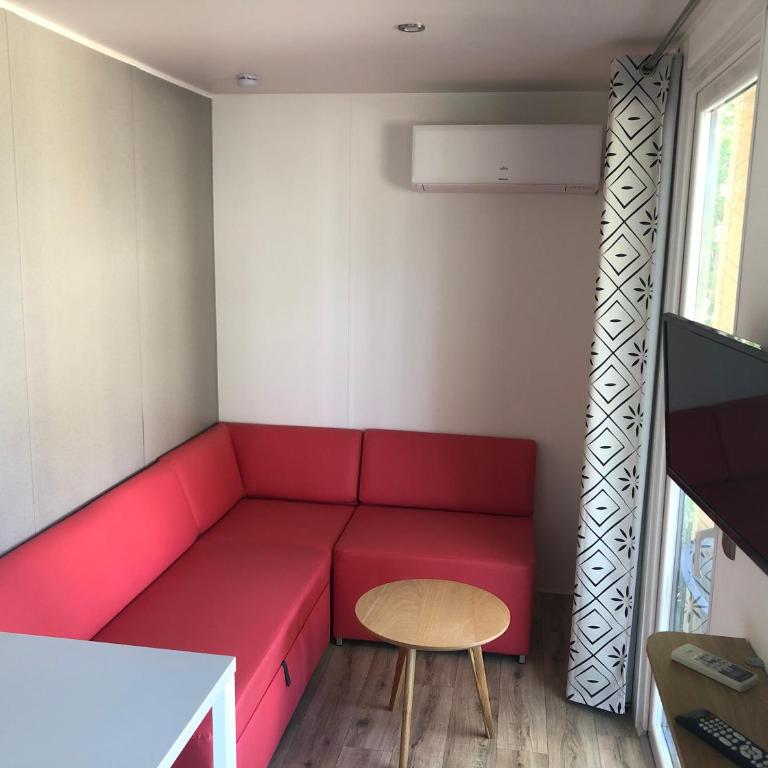 Camping Rives des Corbières - Mobile Home - 1