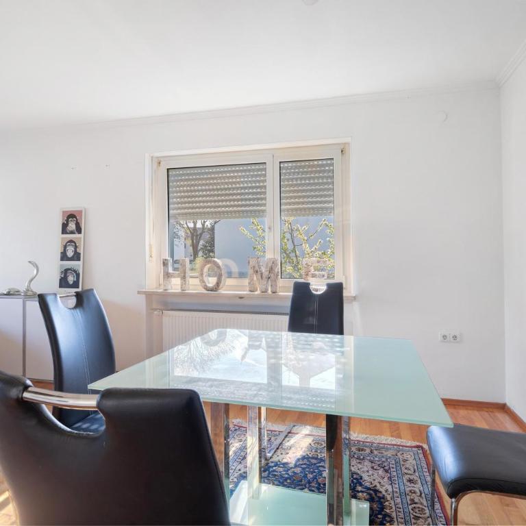 Chill in Soldnerstraße - Premium Apartment mit 3 Schlafzimmern und Balkon - 11