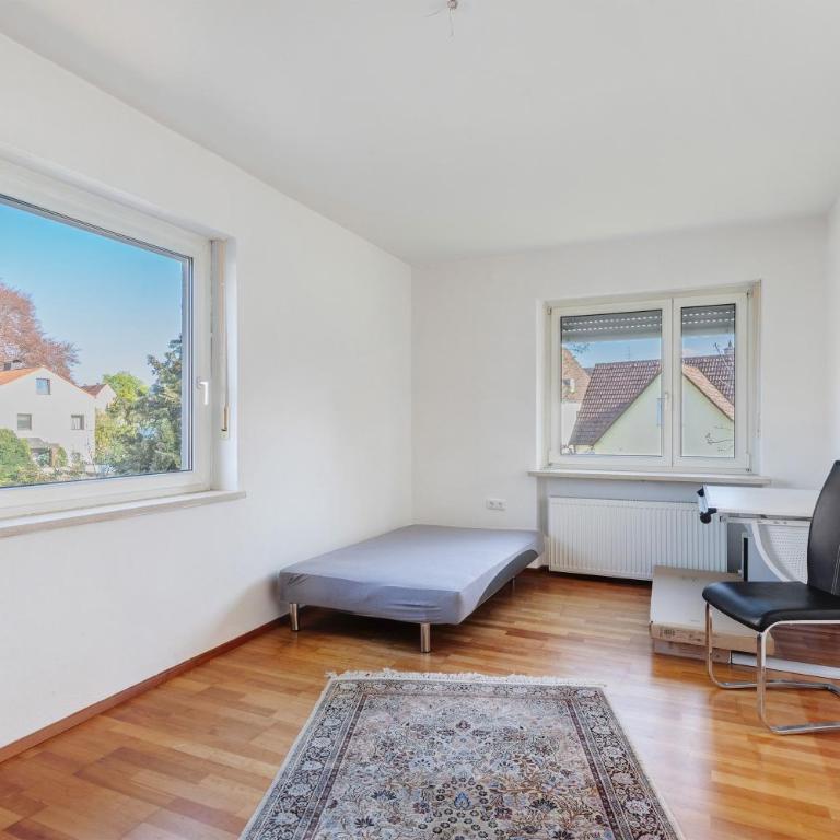 Chill in Soldnerstraße - Premium Apartment mit 3 Schlafzimmern und Balkon - 30