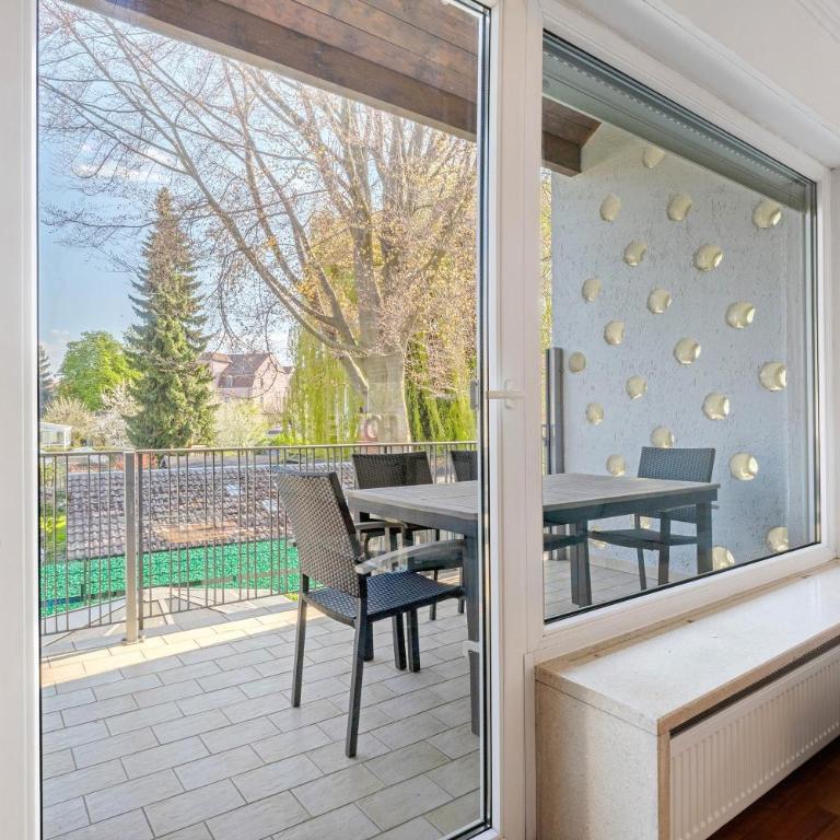Chill in Soldnerstraße - Premium Apartment mit 3 Schlafzimmern und Balkon - 5