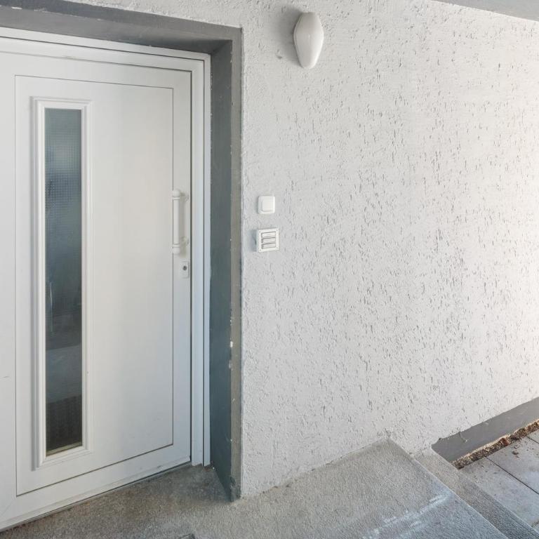 Chill in Soldnerstraße - Premium Apartment mit 3 Schlafzimmern und Balkon - 37