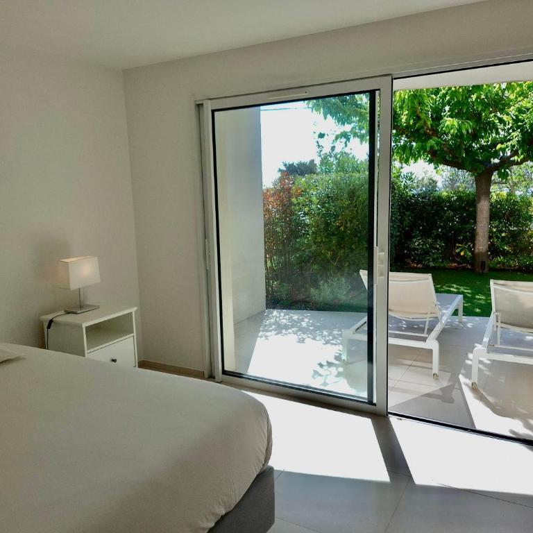 T3 Neuf Bord de mer Cavalaire - Two-Bedroom Apartment - 16