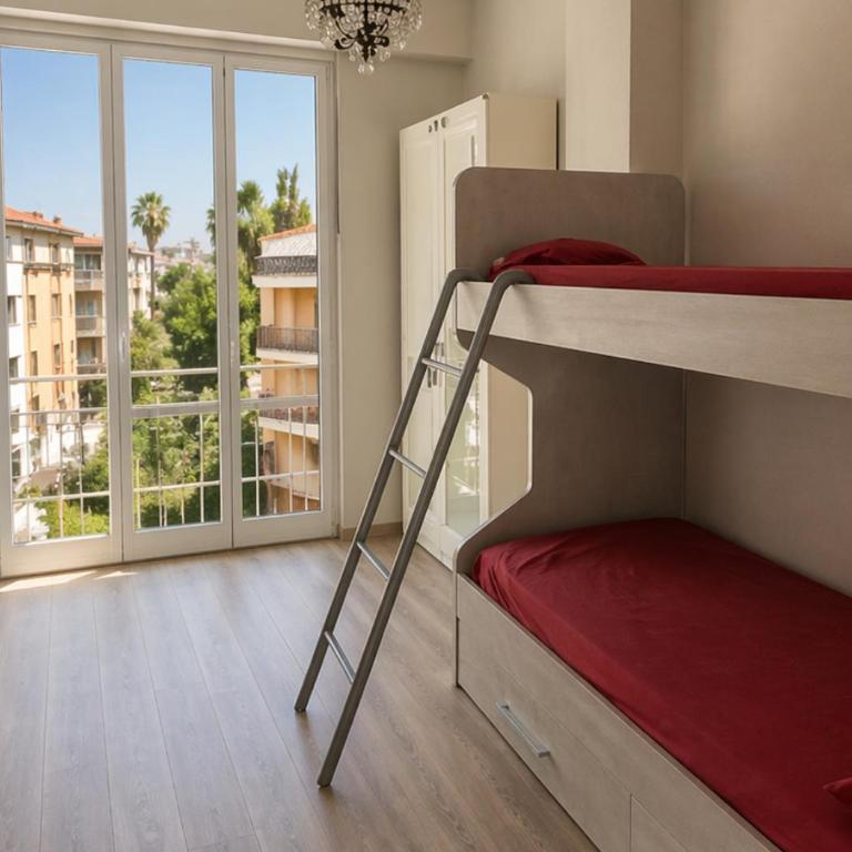 Casa Centro Rapallo - 1 min dal mare 2 camere 6 ospiti - Appartamento con 2 Camere da Letto - 13