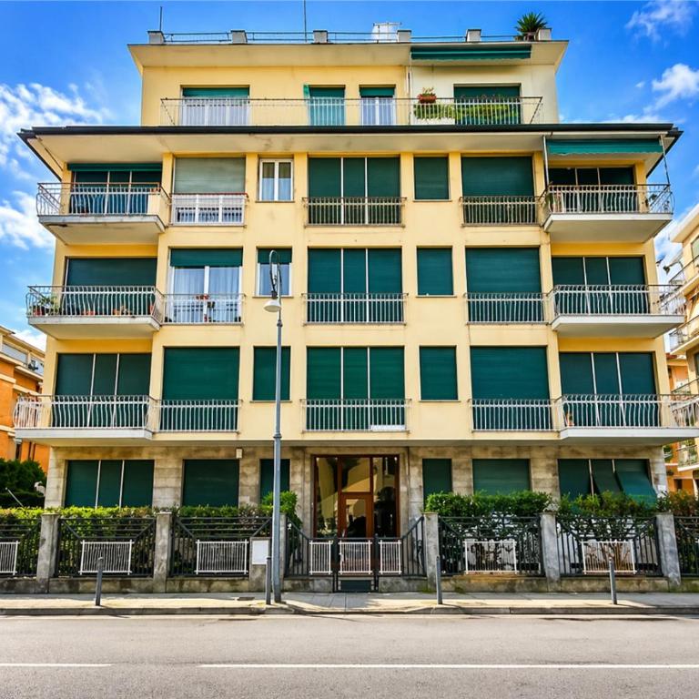 Casa Centro Rapallo - 1 min dal mare 2 camere 6 ospiti - Appartamento con 2 Camere da Letto - 16