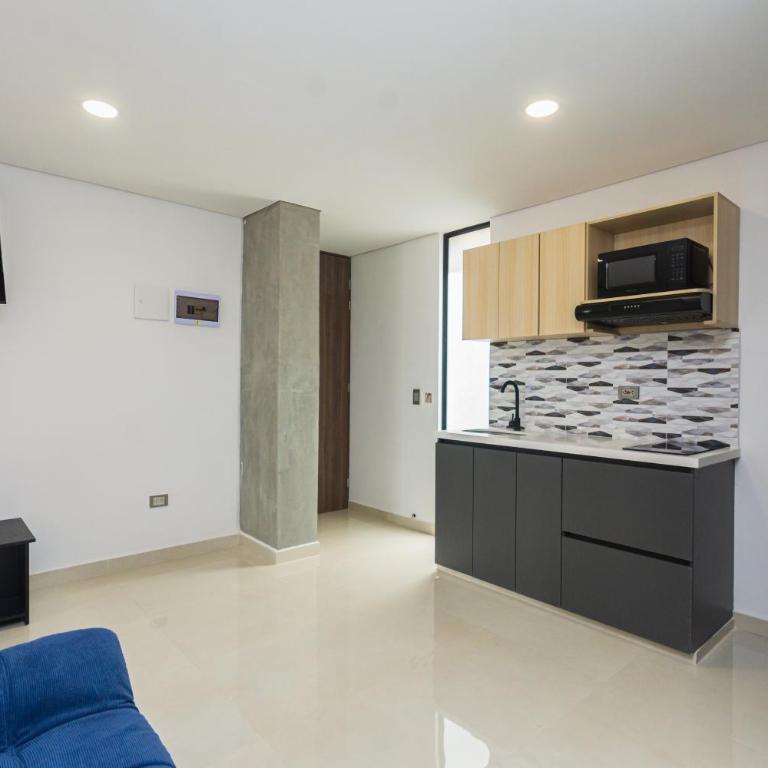 Hotel Distrito 70 Living - Estudio con balcón - 13