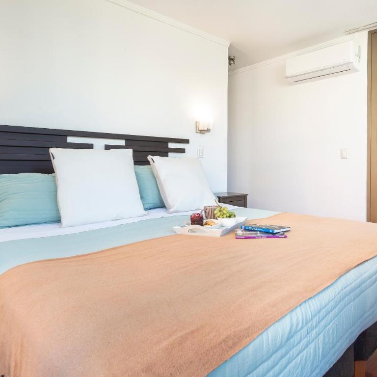 Departamento a pasos del Parque Arauco con piscina en Las Condes con Aire Acondicionado - Two-Bedroom Apartment - 40