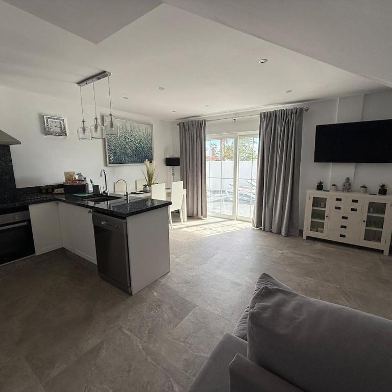 Casa Elliala Tenerife, Stunning villa close to amenities - Villa con piscina privada - 15