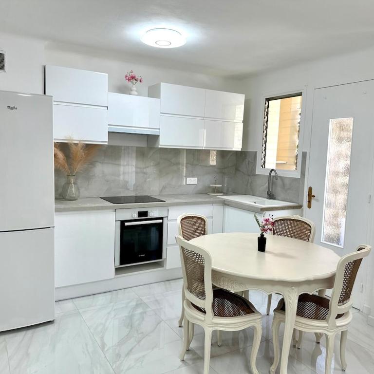 Appartement à 5min de la plage climatisé - Appartement 1 Chambre - 32