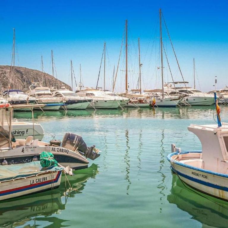Frontline Sea View Apartment in MORAIRA with Terrace - 21 Steps to Beach - Apartment - 14