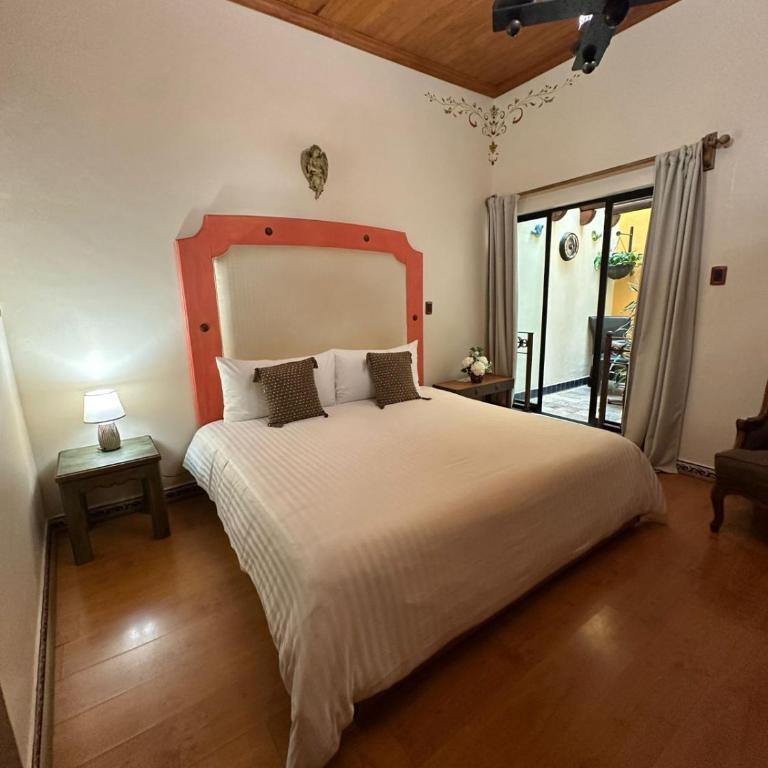 Casa de los Arcángeles - Superior King Room - 10