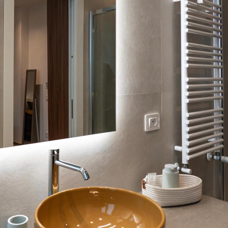TW-Roman Holidays Home - Double Room with Private Bathroom - 4