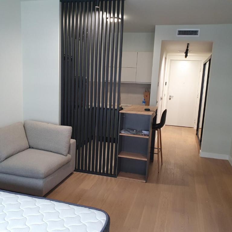 Airport garden apartment - Apartman sa 1 Spavaćom Sobom - 6