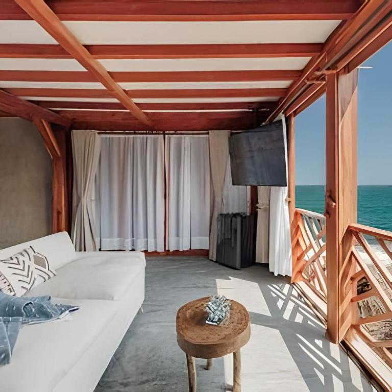 202 Beachfront Hotel Jaguar · Breakfast · Spa · AC - Bungalow frente a la playa - 14