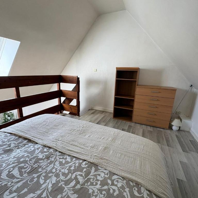 Le Chevigné Duplex Reims - One-Bedroom Apartment - 4