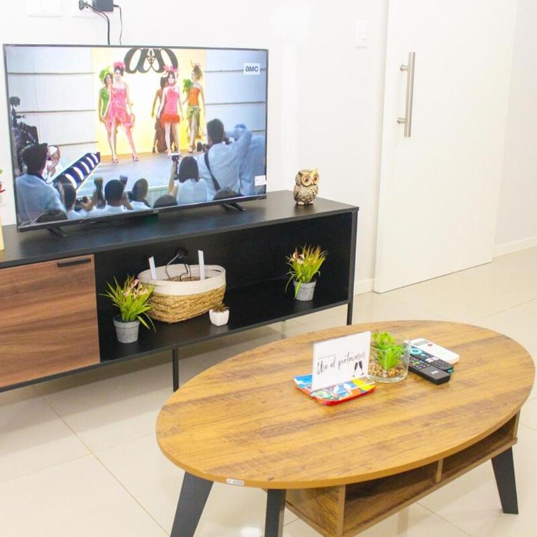 Bonito depto en Asunción - Two-Bedroom Apartment - 9