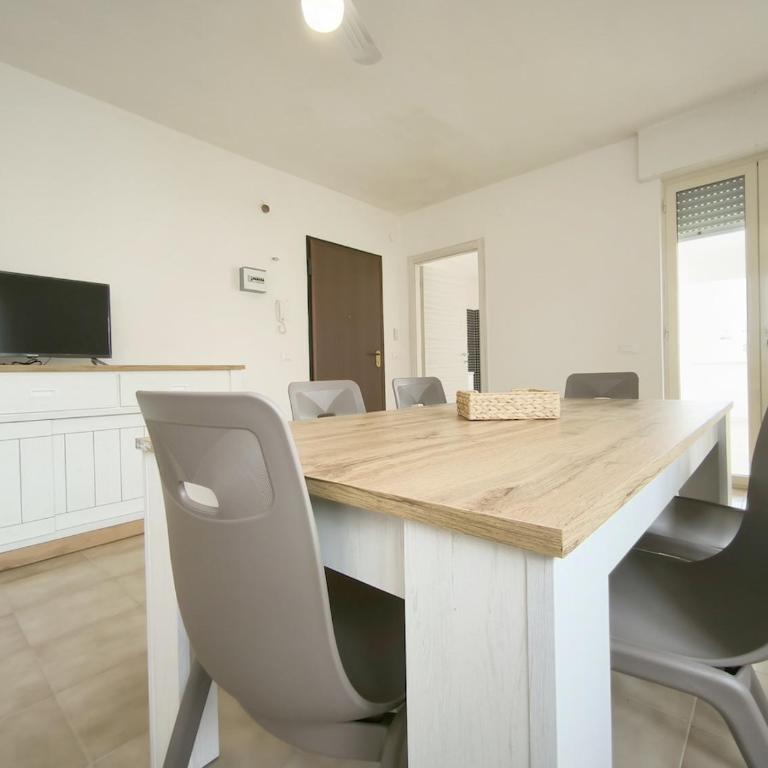 Trilo Jonio in centro città e a pochi minuti dal mare del salento - Appartamento con 2 Camere da Letto - 5