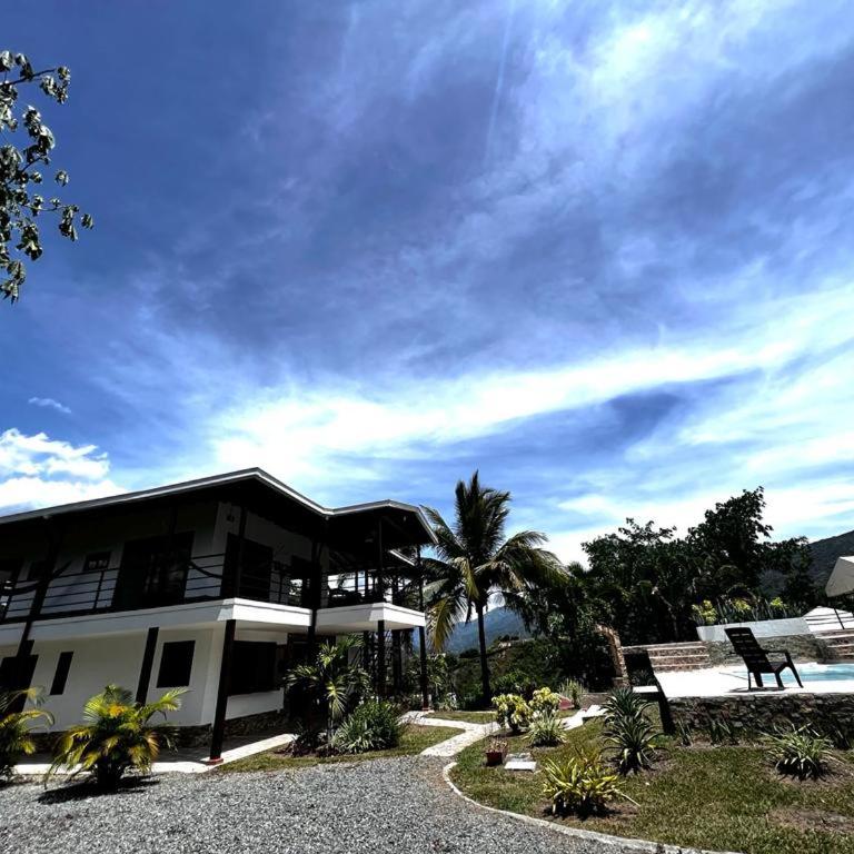 Le Reve - Two-Bedroom Villa - 10