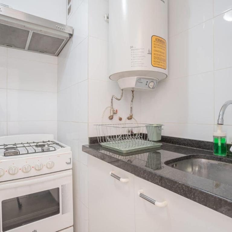 Stylish 1BR Apt Oasis Steps from Costanera Center - Apartment - 4