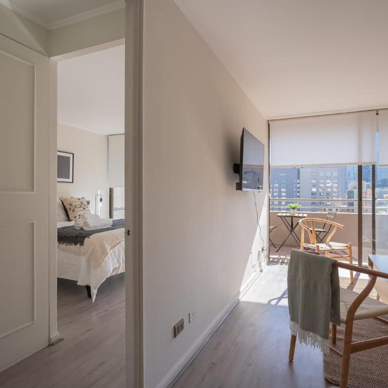 Stylish 1BR Apt Oasis Steps from Costanera Center - Apartment - 8