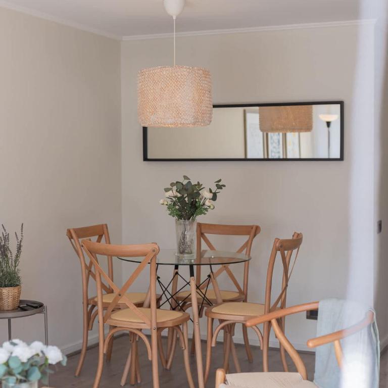 Stylish 1BR Apt Oasis Steps from Costanera Center - Apartment - 13
