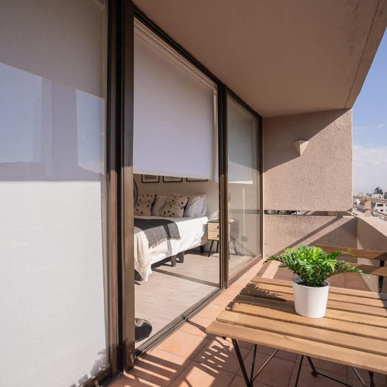 Stylish 1BR Apt Oasis Steps from Costanera Center - Apartment - 14