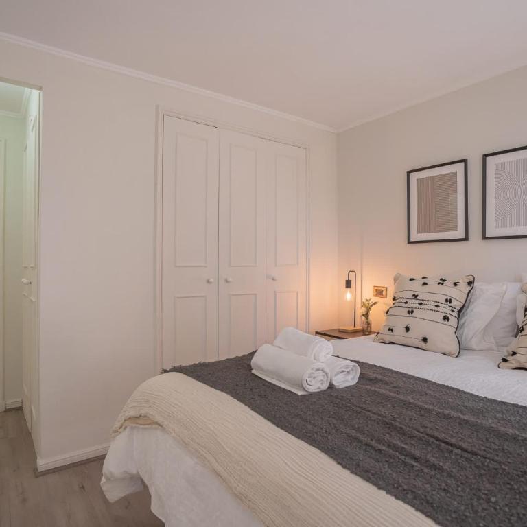 Stylish 1BR Apt Oasis Steps from Costanera Center - Apartment - 19