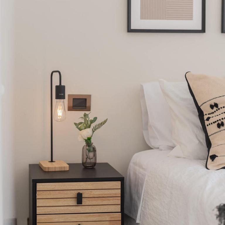 Stylish 1BR Apt Oasis Steps from Costanera Center - Apartment - 23