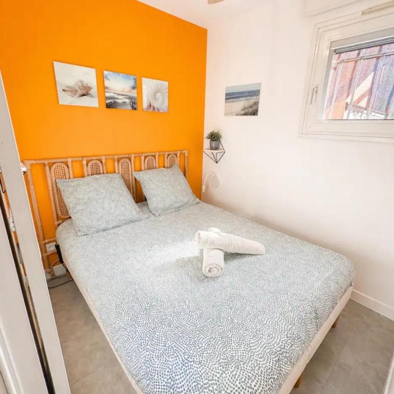 Parc Vélusine - T2 lumineux, 4 couchages, clim, terrasse, parking, 2 piscines&tennis - One-Bedroom Apartment - 2