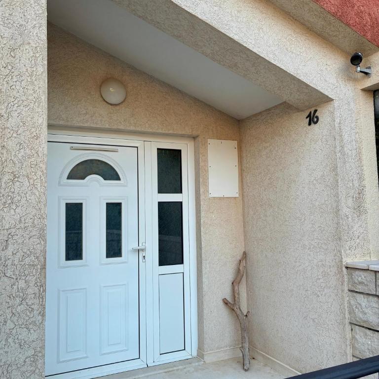 Neva - Apartman sa 1 Spavaćom Sobom - 12