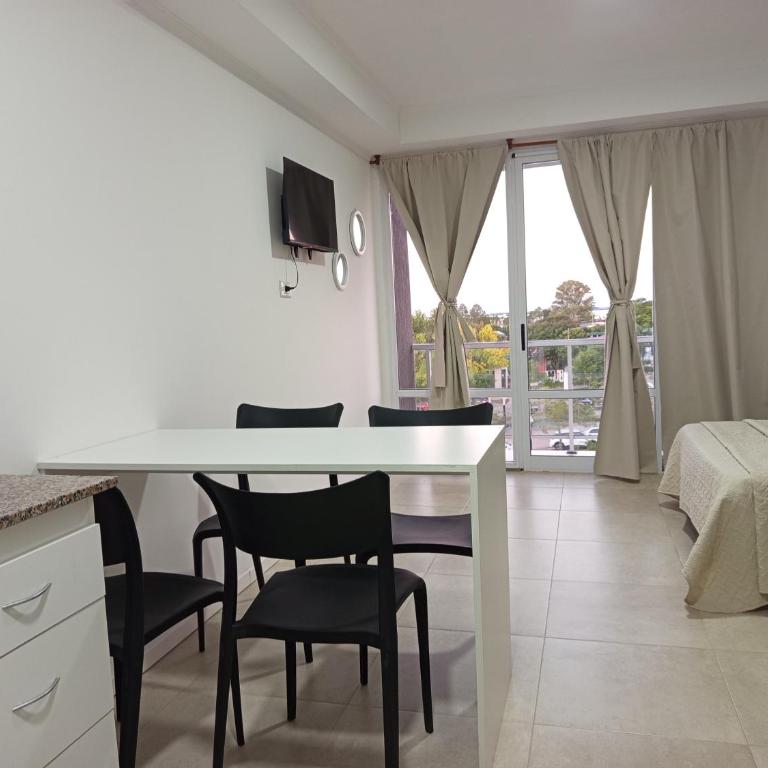 Frente a Termas - Estudio con vistas al lago - 5