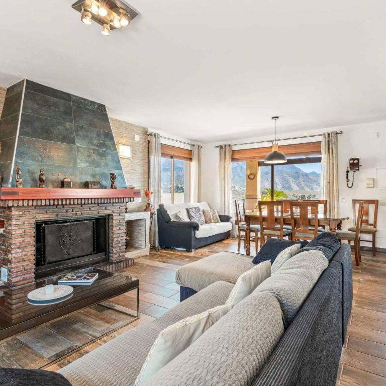 Villa Marta Nerja - Villa - 17