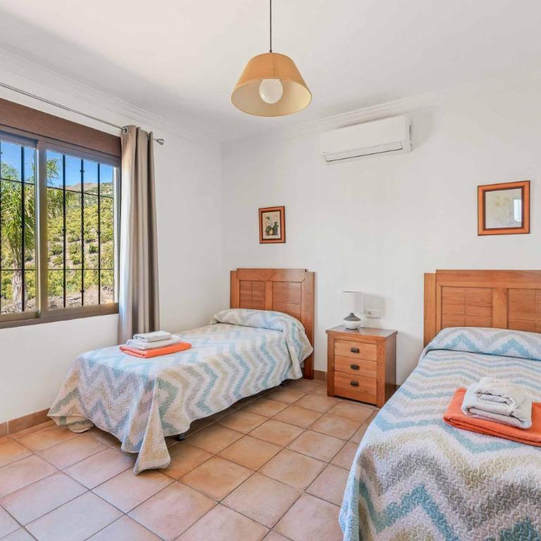 Villa Marta Nerja - Villa - 20