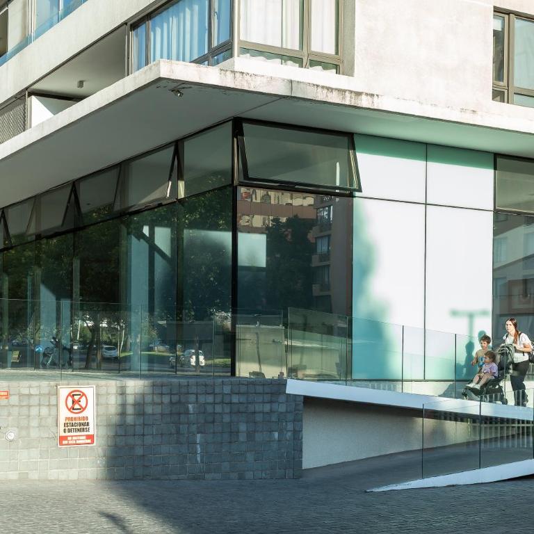 Depto Premium a pasos del Parque Arauco con aire acondicionado y piscina - Two-Bedroom Apartment - 34