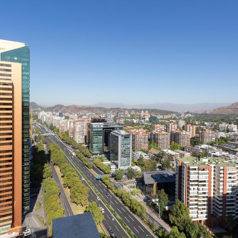 Depto Premium a pasos del Parque Arauco con aire acondicionado y piscina - Two-Bedroom Apartment - 29