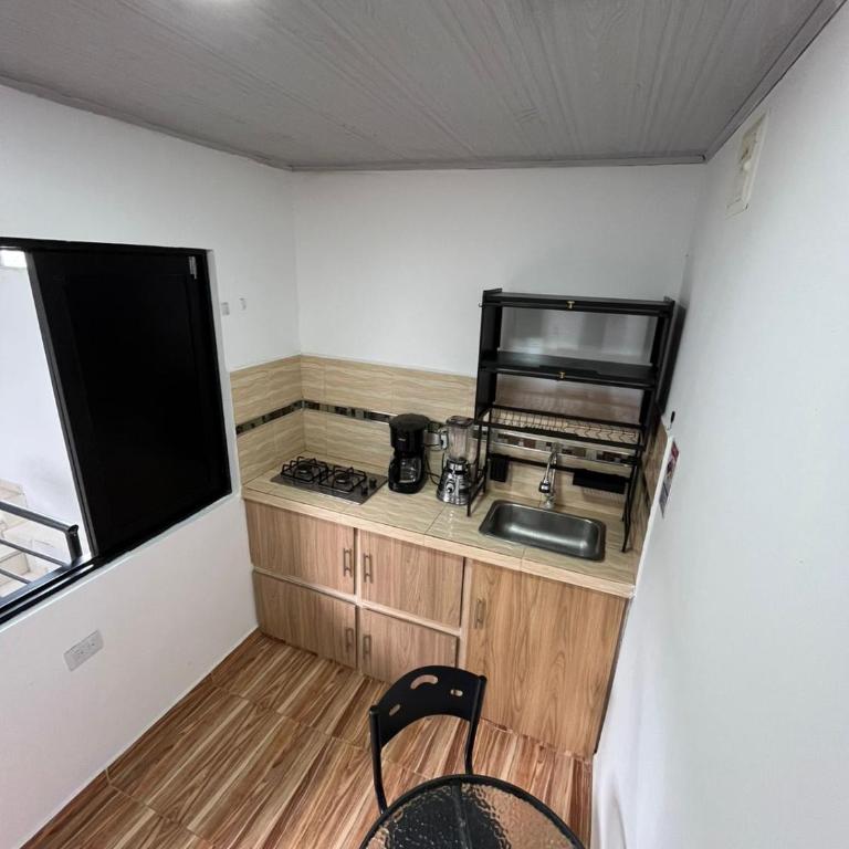 APARTAMENTO CONFORTABLe 200 - Double Room - 16