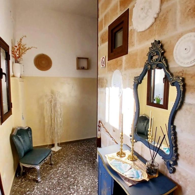 Vera House - Two-Bedroom House - 12