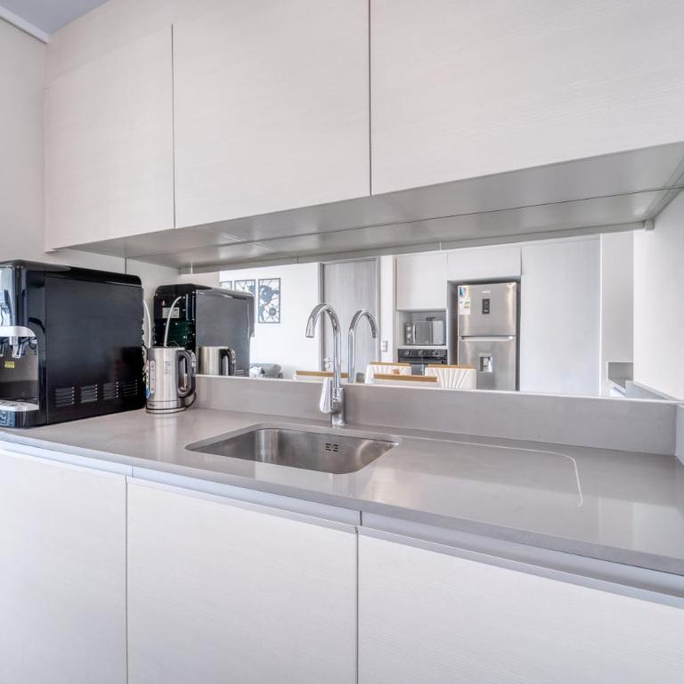 Los Mirlos Stay, 2B with WiFi - Two-Bedroom Apartment - 4