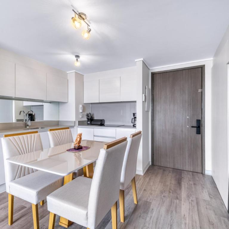 Los Mirlos Stay, 2B with WiFi - Two-Bedroom Apartment - 13