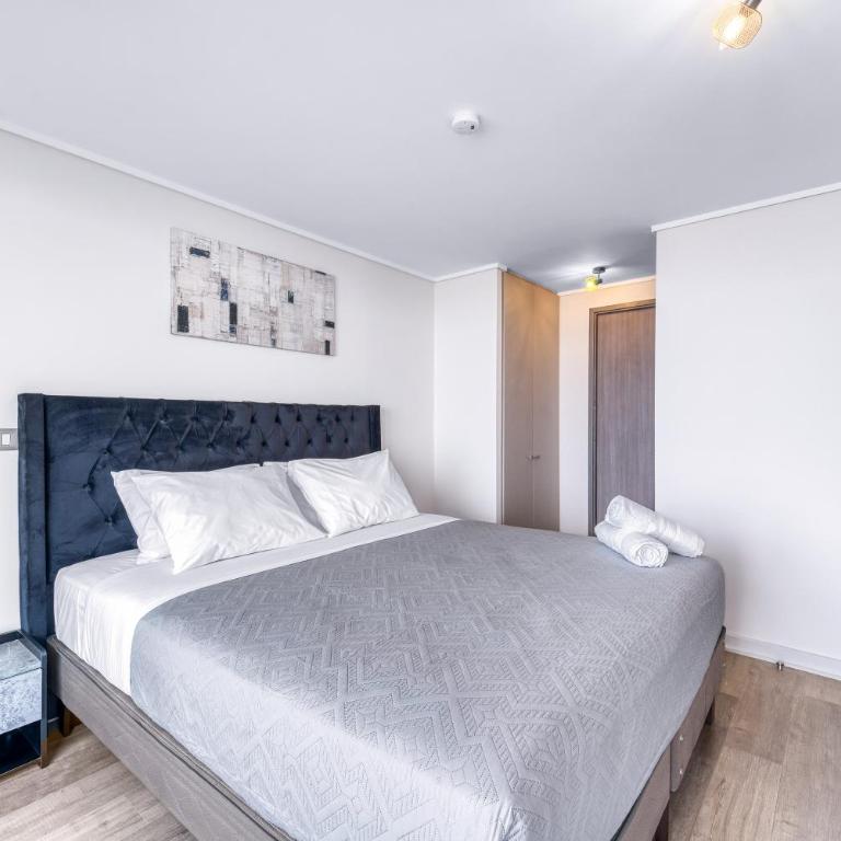 Los Mirlos Stay, 2B with WiFi - Two-Bedroom Apartment - 18