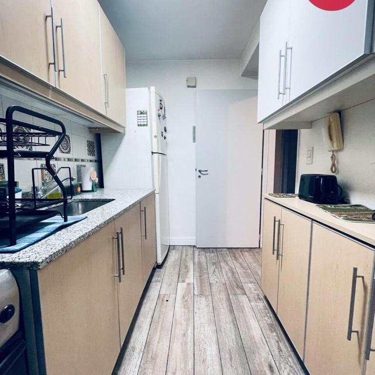 Rent2888 E de Israel - Apartamento de 1 dormitorio - 14