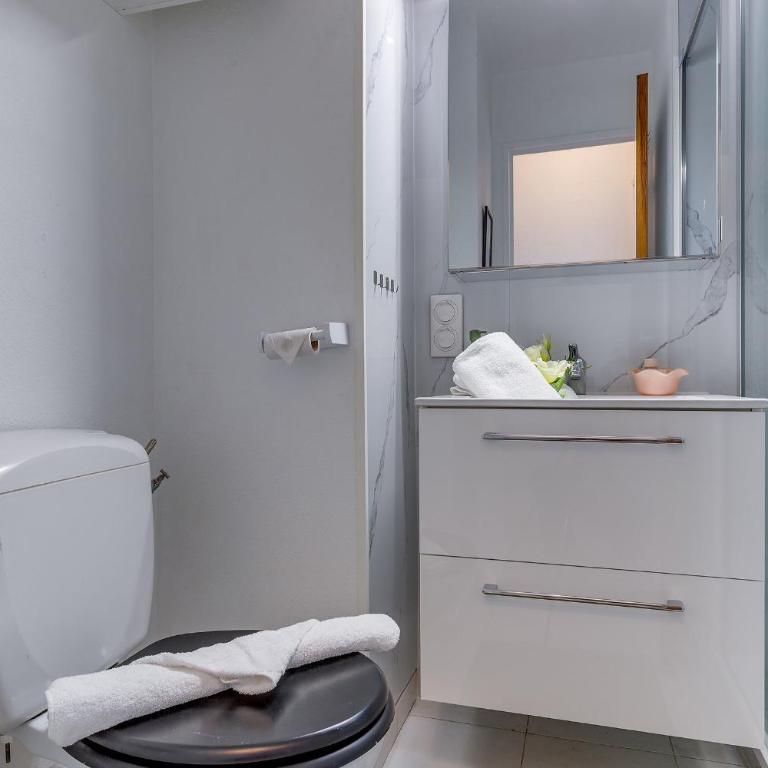 ANGE GARDIEN VI AP4502 By Riviera Holiday Homes - Appartement 1 Chambre avec Vue sur la Mer et Terrasse - 25