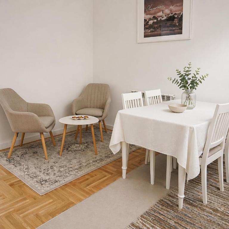 Suncana Oaza - Two-Bedroom Apartment - 13